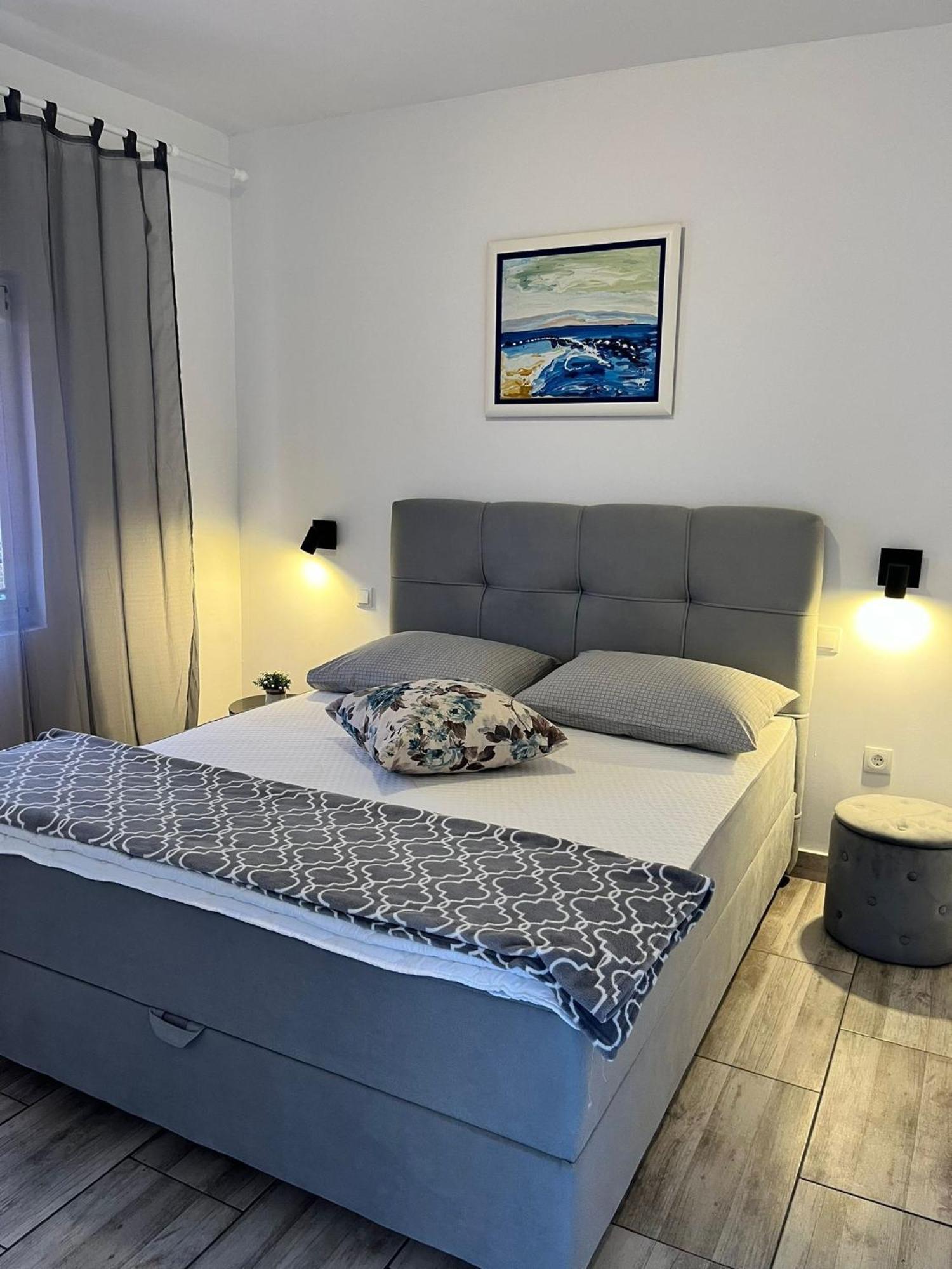 Apartments By The Sea Potocnica, Pag - 222 Novalja Exterior photo